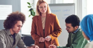 Atrair talentos diversos: diversidade em programas de estágio e trainees como estratégia eficaz