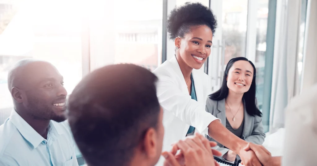 Melhores práticas de recrutamento no setor de saúde: atraindo ótimos candidatos